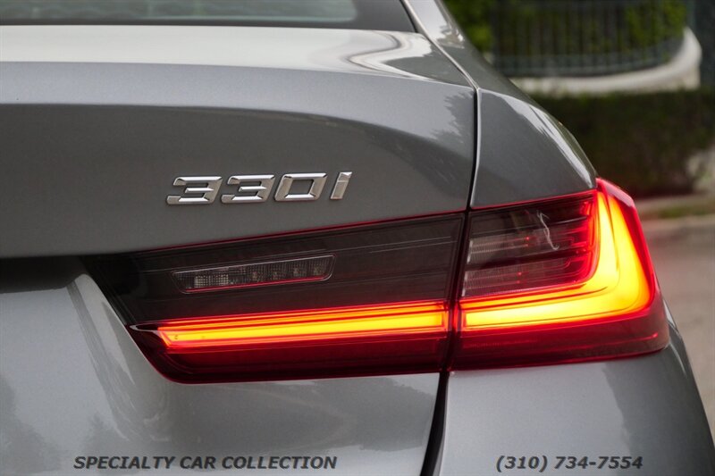 2025 BMW 330i   - Photo 11 - West Hollywood, CA 90069