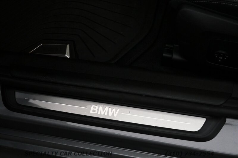 2025 BMW 330i   - Photo 22 - West Hollywood, CA 90069