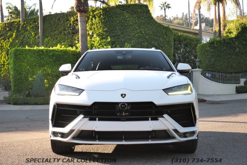 2024 Lamborghini Urus S   - Photo 2 - West Hollywood, CA 90069