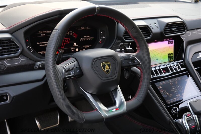 2024 Lamborghini Urus S   - Photo 11 - West Hollywood, CA 90069