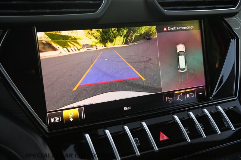 2024 Lamborghini Urus S   - Photo 28 - West Hollywood, CA 90069