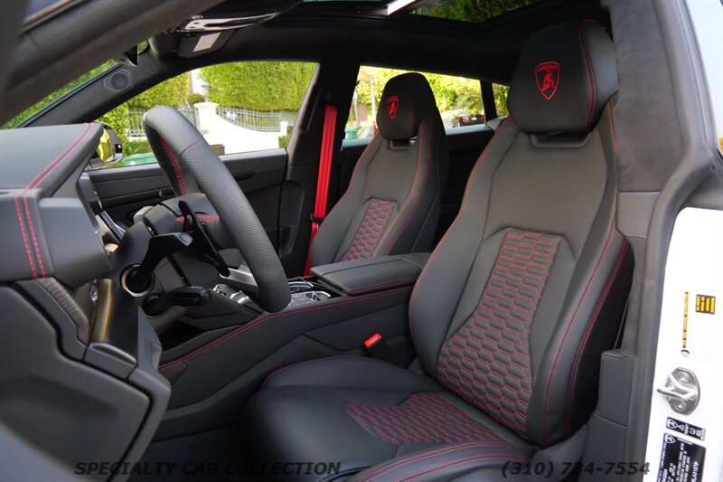 2024 Lamborghini Urus S   - Photo 16 - West Hollywood, CA 90069