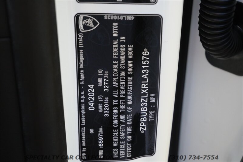 2024 Lamborghini Urus S   - Photo 30 - West Hollywood, CA 90069