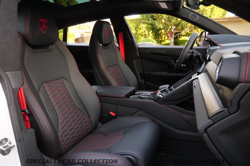 2024 Lamborghini Urus S   - Photo 25 - West Hollywood, CA 90069