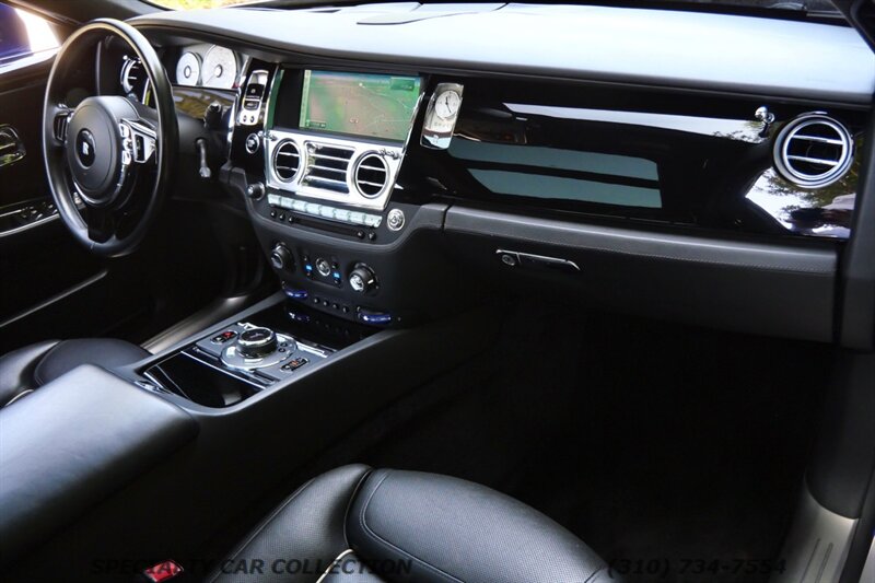 2016 Rolls-Royce Ghost   - Photo 19 - West Hollywood, CA 90069