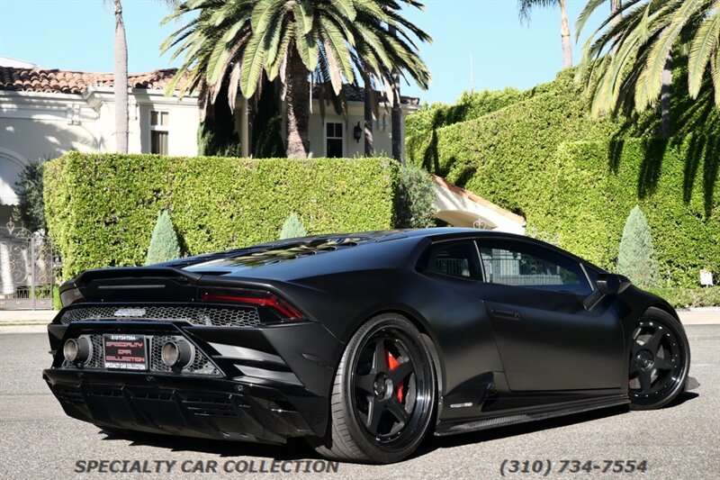 2020 Lamborghini Huracan 640-4 EVO   - Photo 9 - West Hollywood, CA 90069