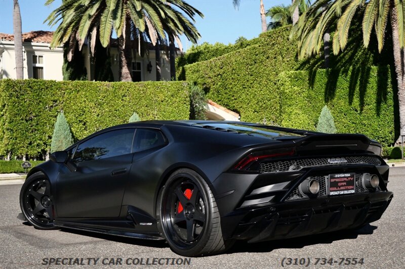 2020 Lamborghini Huracan 640-4 EVO   - Photo 11 - West Hollywood, CA 90069