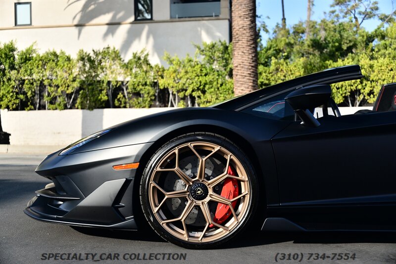 2020 Lamborghini Aventador LP 770-4 SVJ  Roadster - Photo 16 - West Hollywood, CA 90069