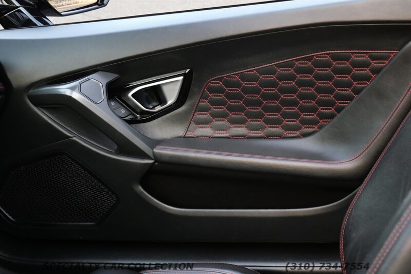 2017 Lamborghini Huracan LP 580-2 Spyder   - Photo 20 - West Hollywood, CA 90069