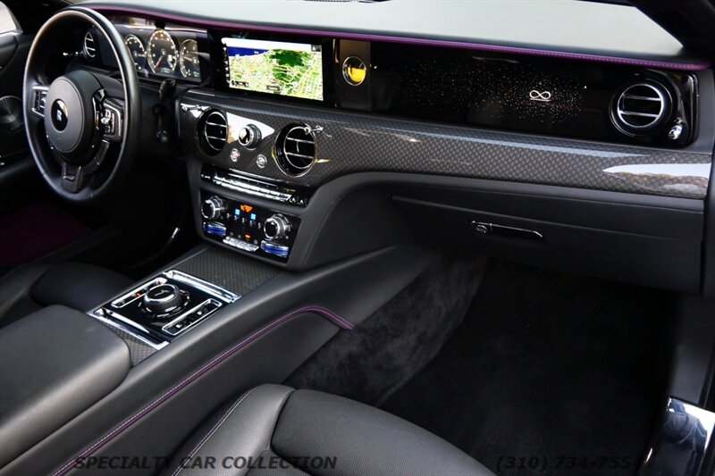 2022 Rolls-Royce Ghost Black Badge   - Photo 21 - West Hollywood, CA 90069