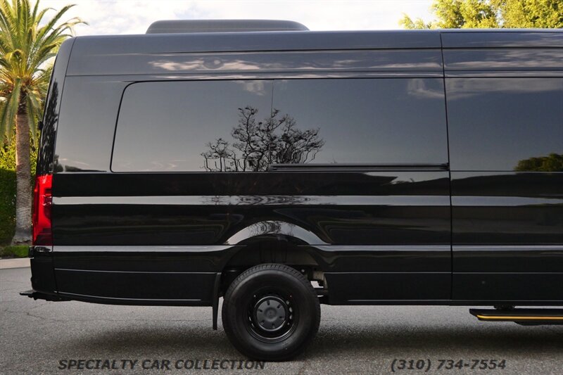 2022 Mercedes-Benz Sprinter 2500   - Photo 8 - West Hollywood, CA 90069