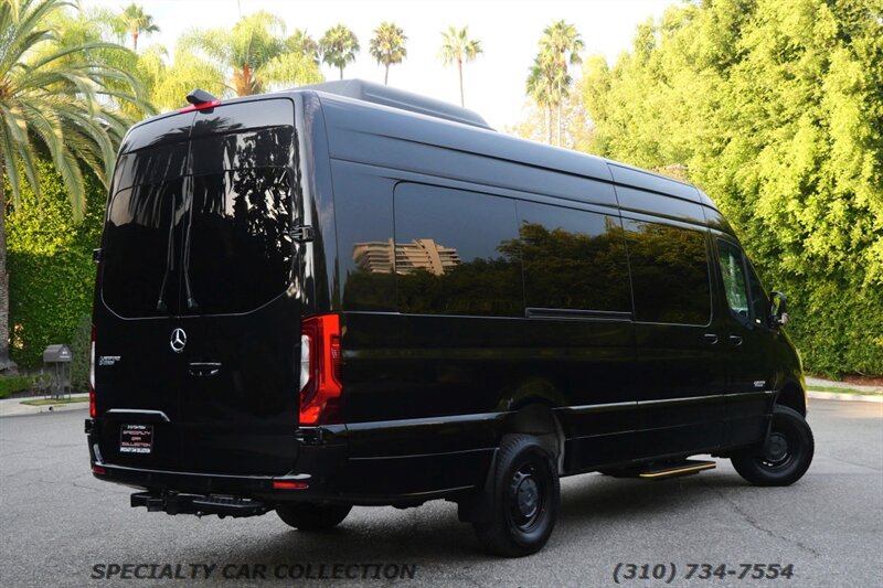 2022 Mercedes-Benz Sprinter 2500   - Photo 10 - West Hollywood, CA 90069