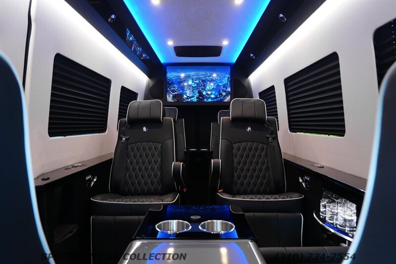 2022 Mercedes-Benz Sprinter 2500   - Photo 2 - West Hollywood, CA 90069