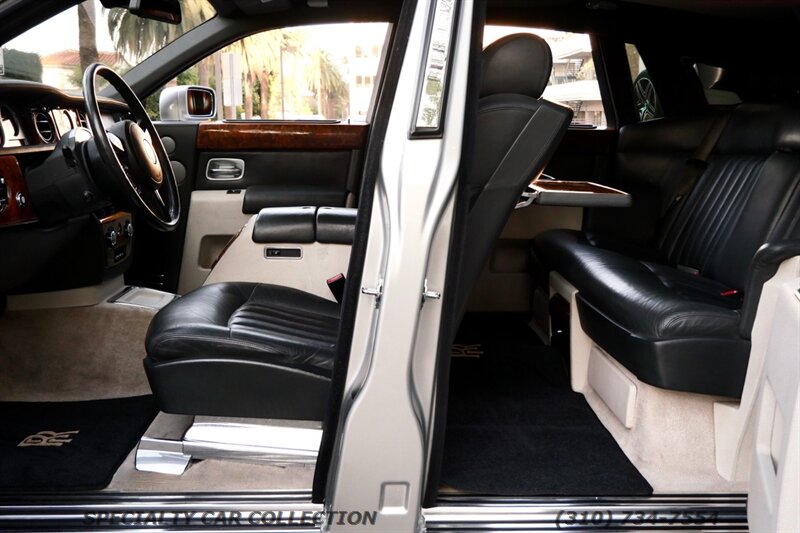 2004 Rolls-Royce Phantom   - Photo 15 - West Hollywood, CA 90069