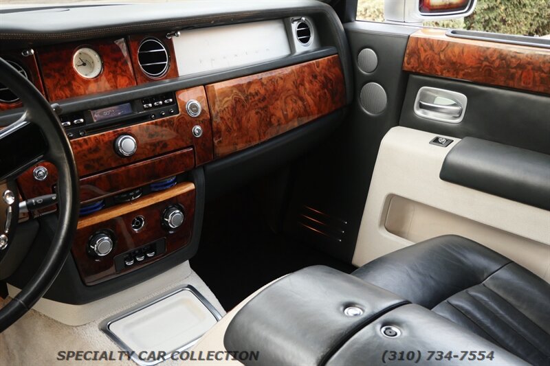 2004 Rolls-Royce Phantom   - Photo 11 - West Hollywood, CA 90069