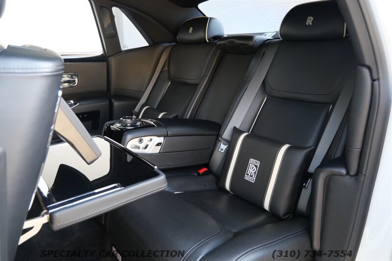 2015 Rolls-Royce Ghost   - Photo 18 - West Hollywood, CA 90069