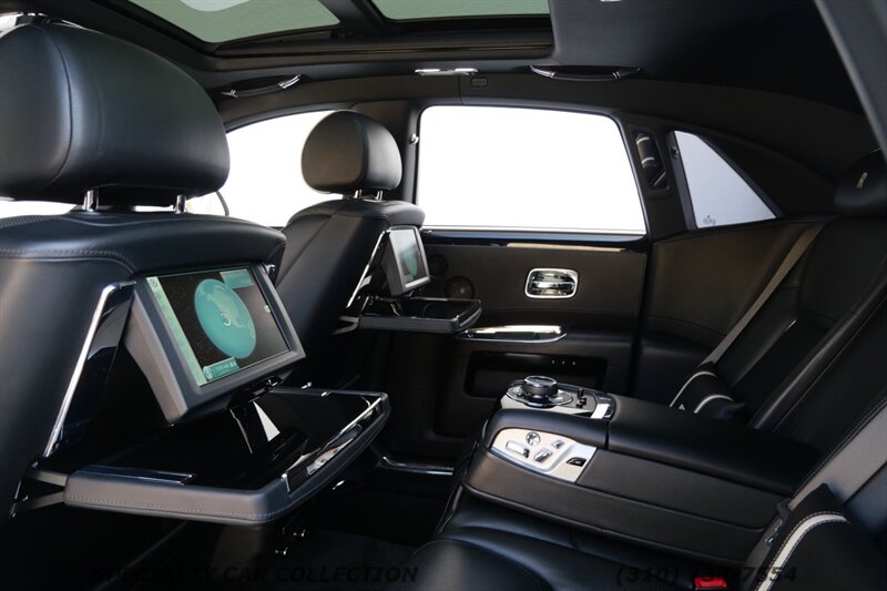 2015 Rolls-Royce Ghost   - Photo 19 - West Hollywood, CA 90069