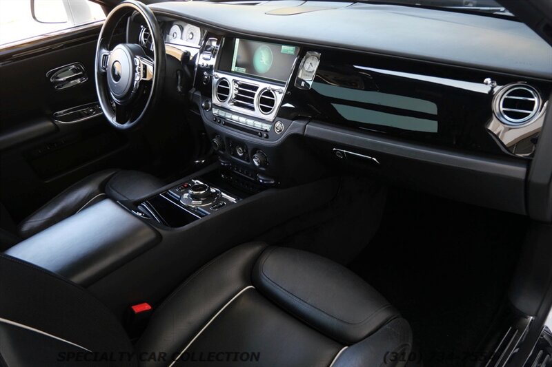 2015 Rolls-Royce Ghost   - Photo 17 - West Hollywood, CA 90069