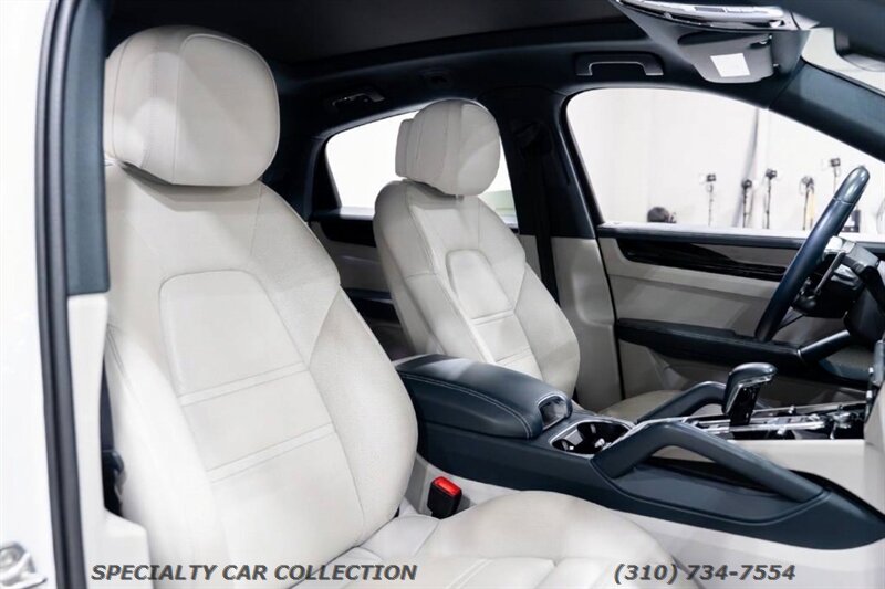 2022 Porsche Cayenne Coupe - Photo 19 - West Hollywood, CA 90069
