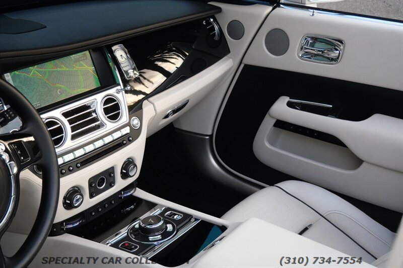 2017 Rolls-Royce Dawn   - Photo 18 - West Hollywood, CA 90069