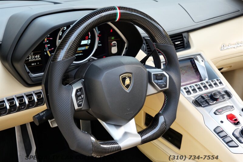 2015 Lamborghini Aventador LP 700-4 - Photo 28 - West Hollywood, CA 90069