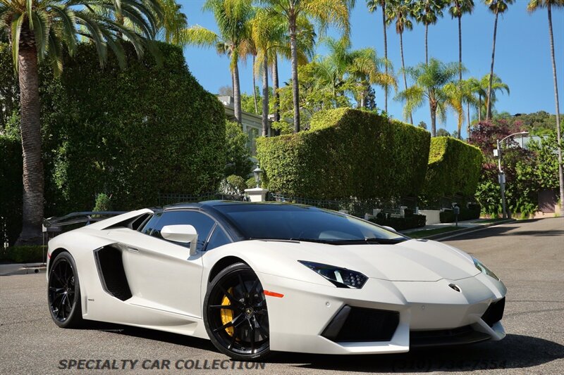 2015 Lamborghini Aventador LP 700-4 - Photo 6 - West Hollywood, CA 90069