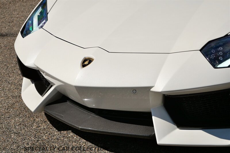 2015 Lamborghini Aventador LP 700-4 - Photo 23 - West Hollywood, CA 90069