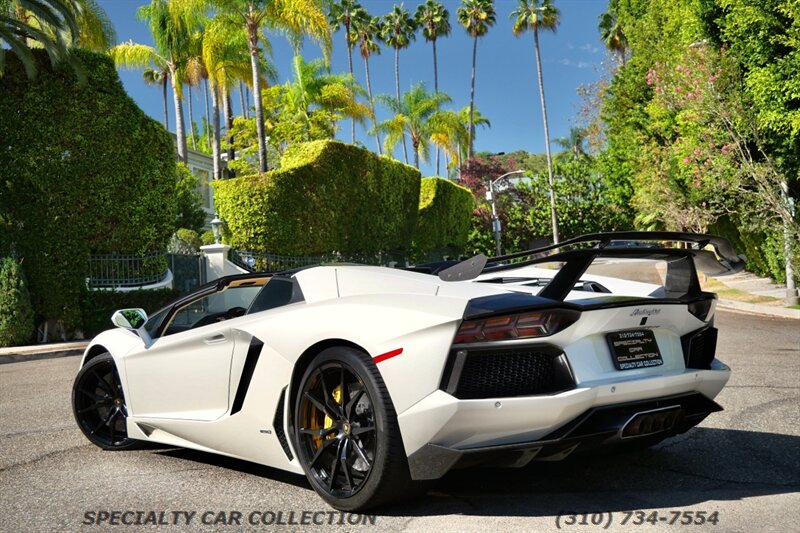 2015 Lamborghini Aventador LP 700-4 - Photo 11 - West Hollywood, CA 90069