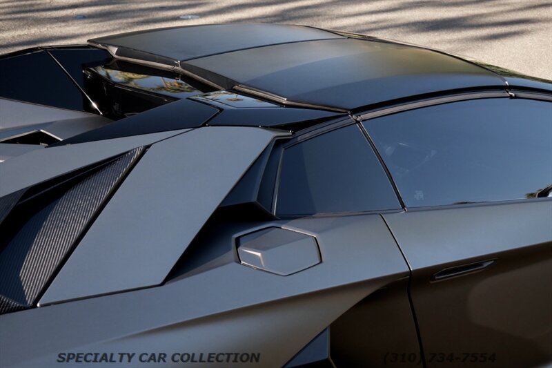 2015 Lamborghini Aventador LP 700-4   - Photo 18 - West Hollywood, CA 90069