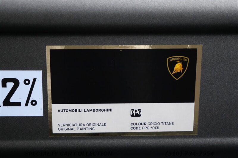 2015 Lamborghini Aventador LP 700-4   - Photo 31 - West Hollywood, CA 90069