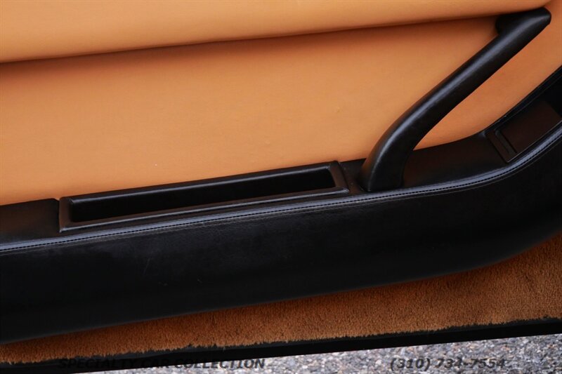 1987 Ferrari Testarossa   - Photo 21 - West Hollywood, CA 90069