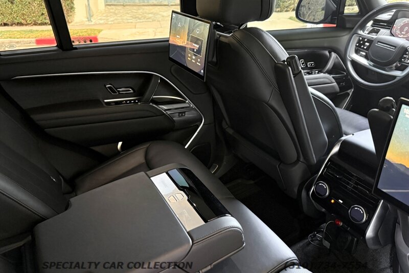 2023 Land Rover Range Rover P530 First Edition - Photo 19 - West Hollywood, CA 90069