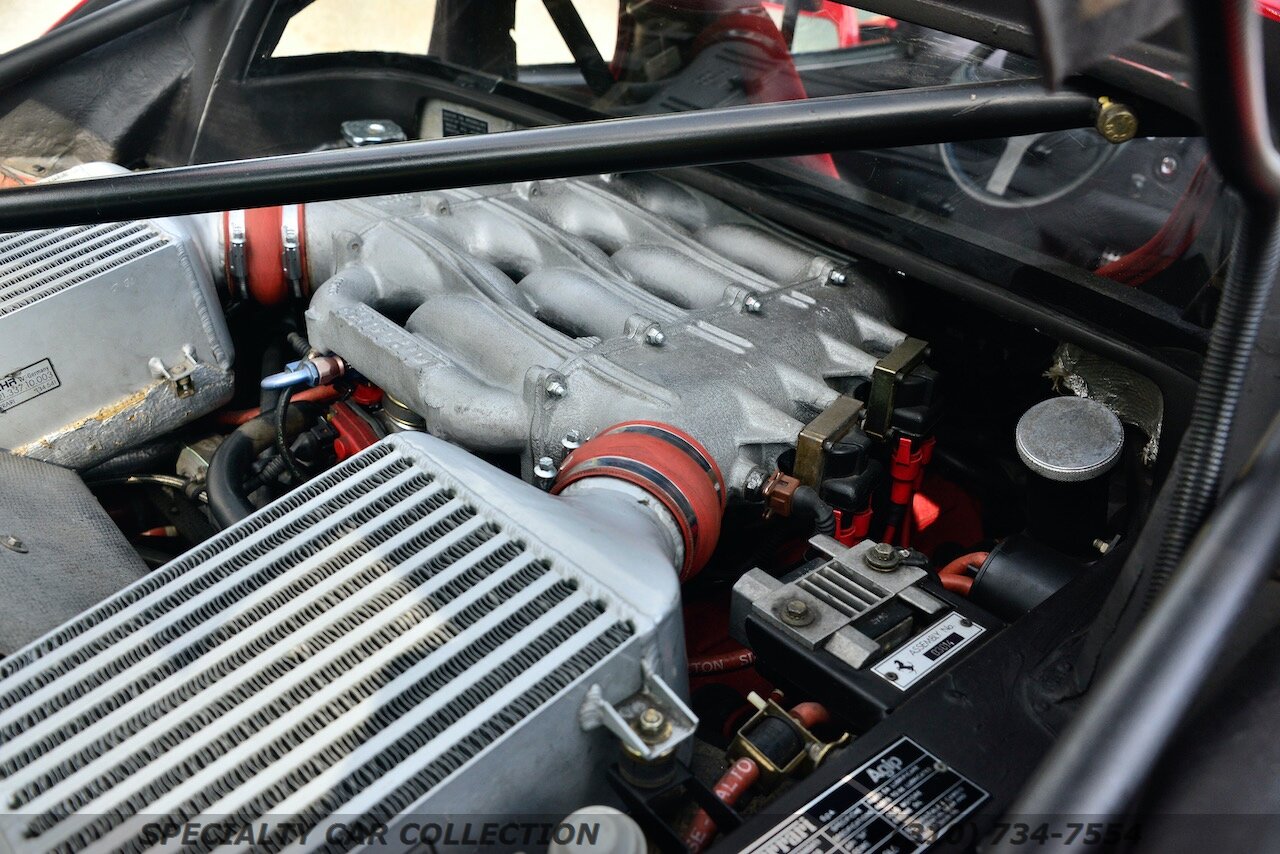 1990 Ferrari F40   - Photo 61 - West Hollywood, CA 90069