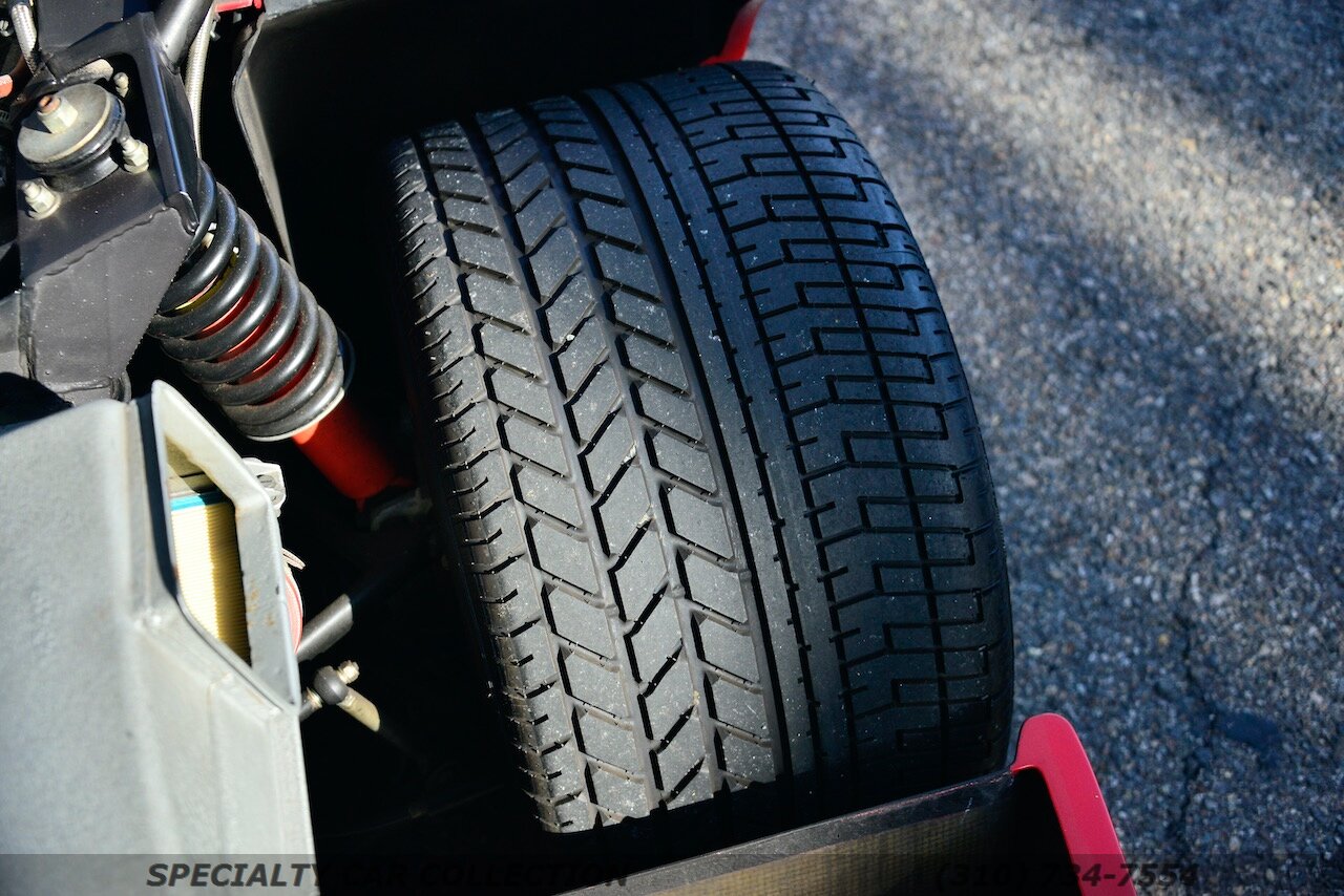 1990 Ferrari F40   - Photo 79 - West Hollywood, CA 90069