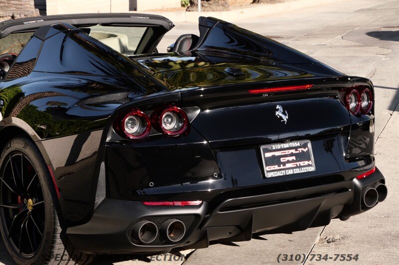 2023 Ferrari 812 GTS   - Photo 9 - West Hollywood, CA 90069