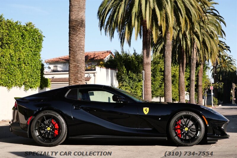 2023 Ferrari 812 GTS   - Photo 5 - West Hollywood, CA 90069