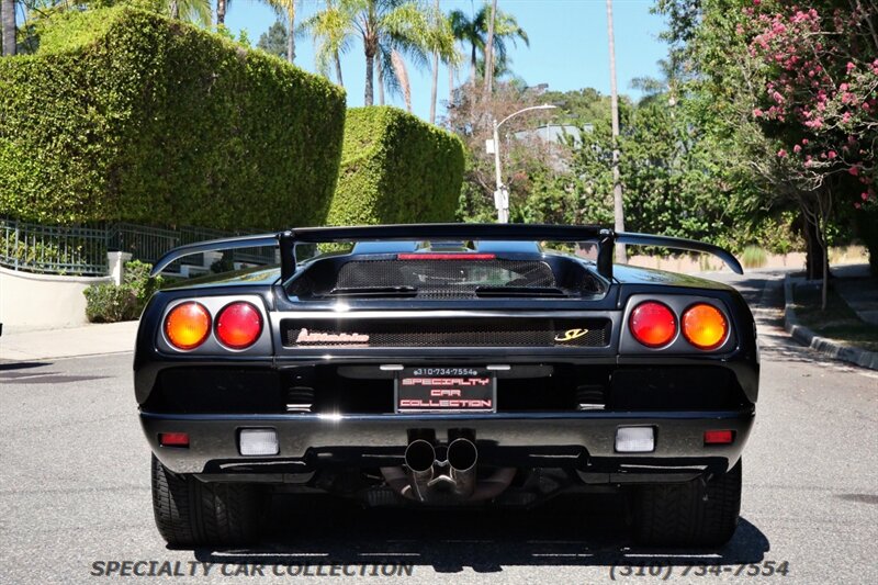 1998 Lamborghini Diablo SV - Photo 10 - West Hollywood, CA 90069