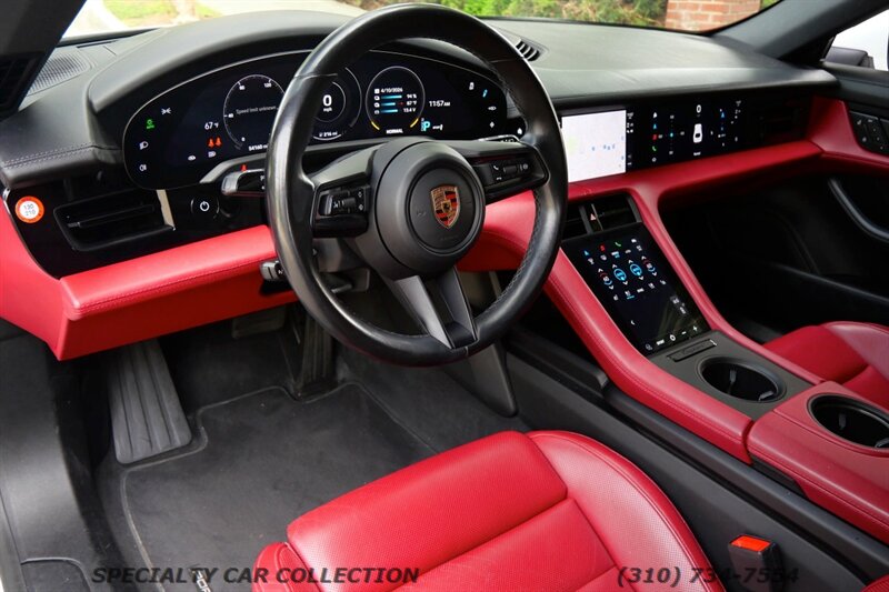2023 Porsche Taycan 4 Cross Turismo   - Photo 11 - West Hollywood, CA 90069