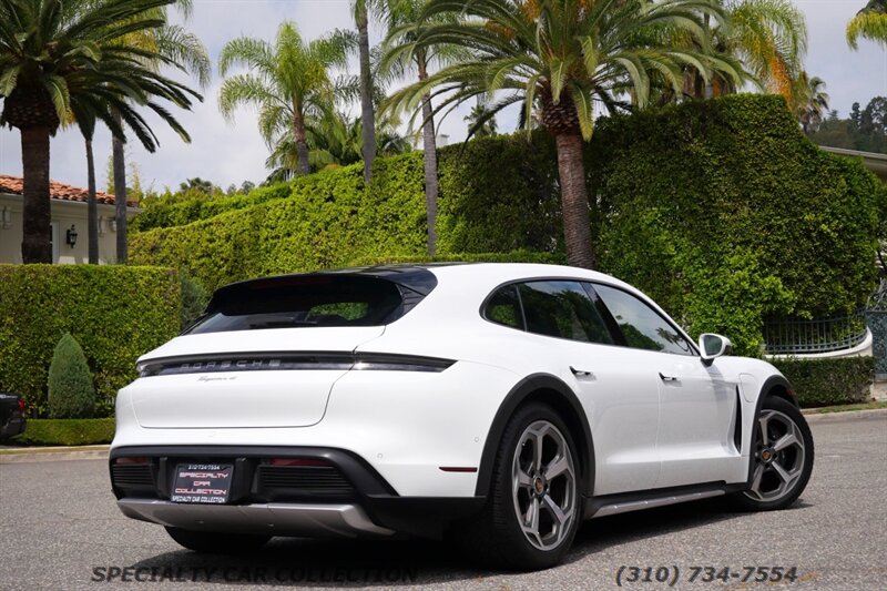 2023 Porsche Taycan 4 Cross Turismo   - Photo 5 - West Hollywood, CA 90069