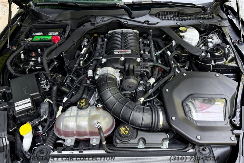 2019 Ford Mustang GT   - Photo 32 - West Hollywood, CA 90069