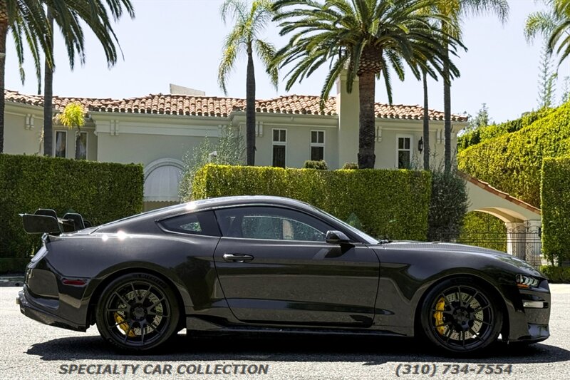 2019 Ford Mustang GT   - Photo 6 - West Hollywood, CA 90069