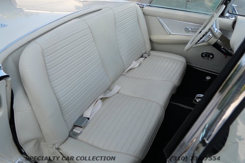 1957 Ford Thunderbird   - Photo 20 - West Hollywood, CA 90069