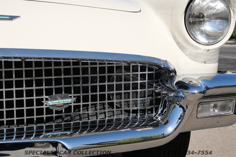 1957 Ford Thunderbird   - Photo 12 - West Hollywood, CA 90069