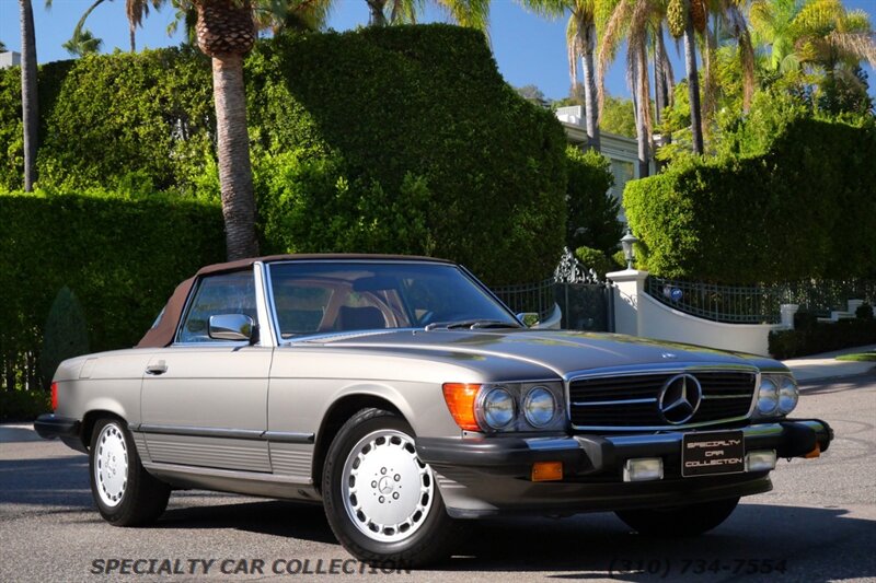 1989 Mercedes-Benz 560-Class 560 SL   - Photo 3 - West Hollywood, CA 90069