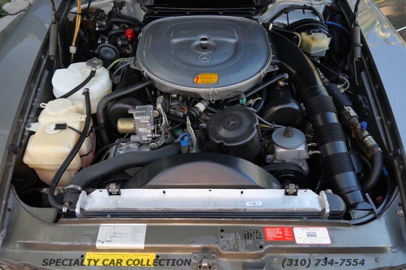 1989 Mercedes-Benz 560-Class 560 SL   - Photo 27 - West Hollywood, CA 90069