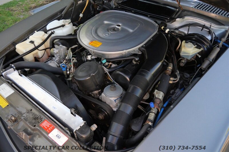 1989 Mercedes-Benz 560-Class 560 SL   - Photo 26 - West Hollywood, CA 90069