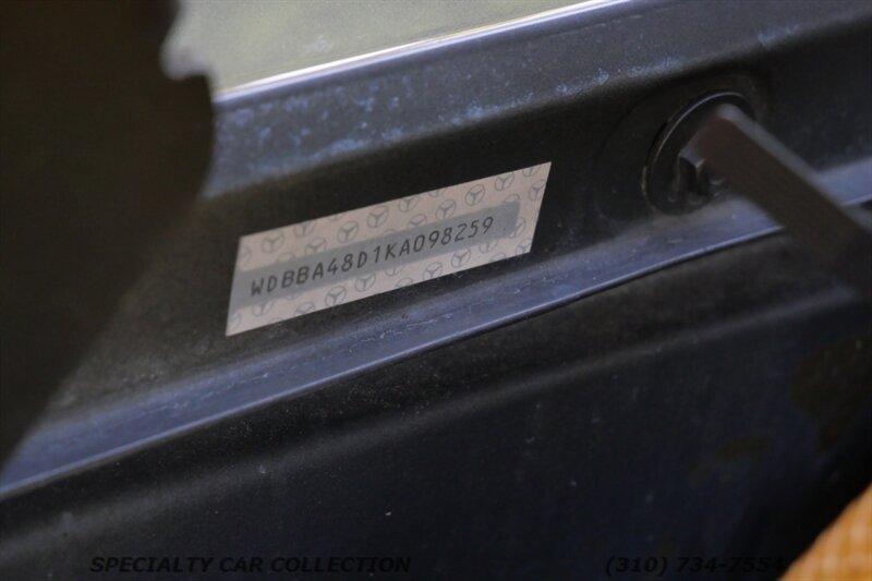 1989 Mercedes-Benz 560-Class 560 SL   - Photo 30 - West Hollywood, CA 90069