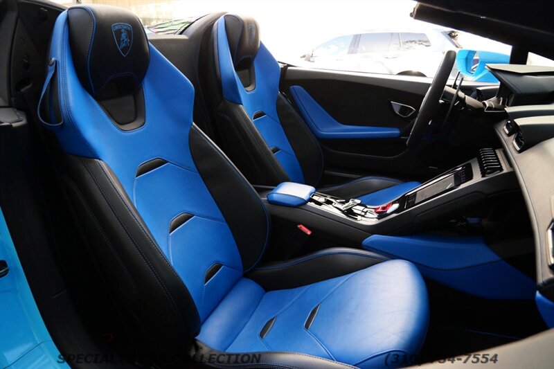 2022 Lamborghini Huracan EVO Spyder - Photo 14 - West Hollywood, CA 90069