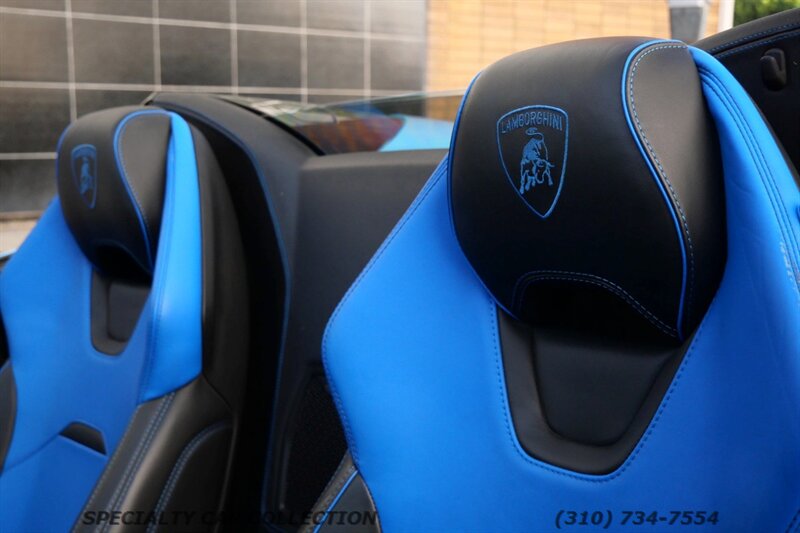 2022 Lamborghini Huracan EVO Spyder - Photo 13 - West Hollywood, CA 90069