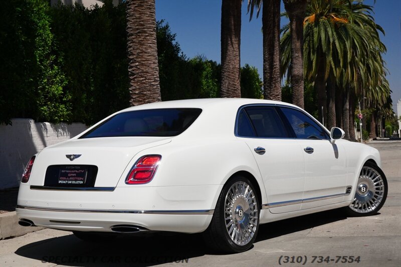 2019 Bentley Mulsanne   - Photo 5 - West Hollywood, CA 90069